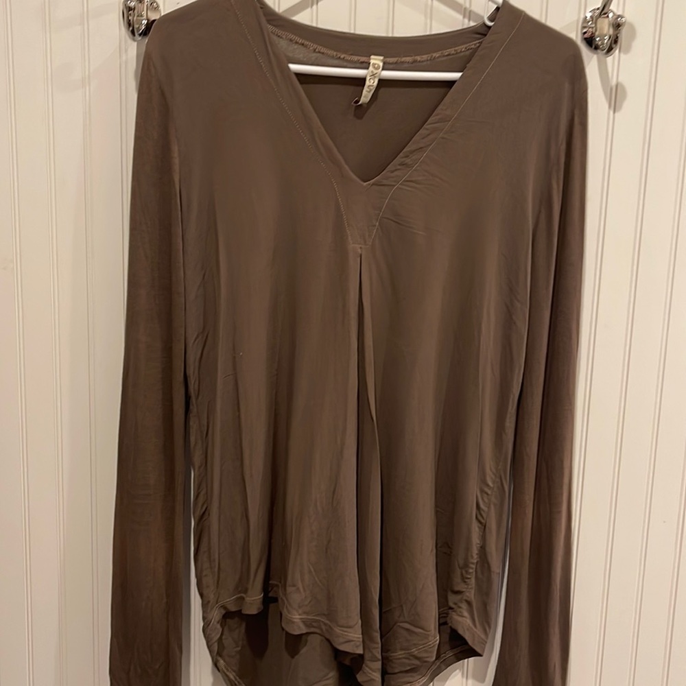 NWOT XCVI Darling Oversized Tunic Top!